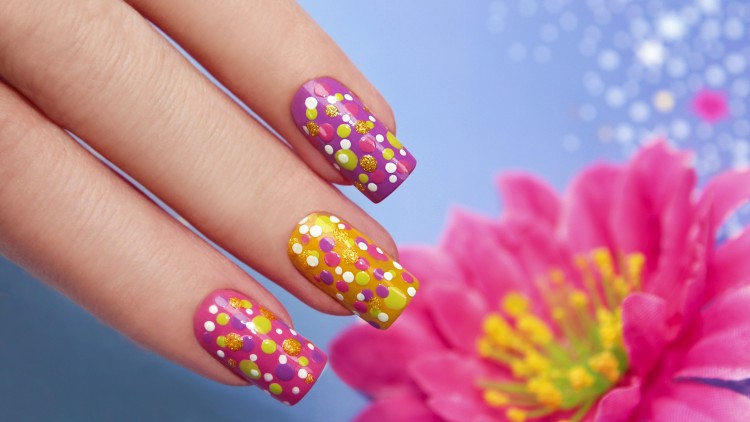 85% OFF ! The Complete Nail Art Tutorial - Step by Step Manicure Guide